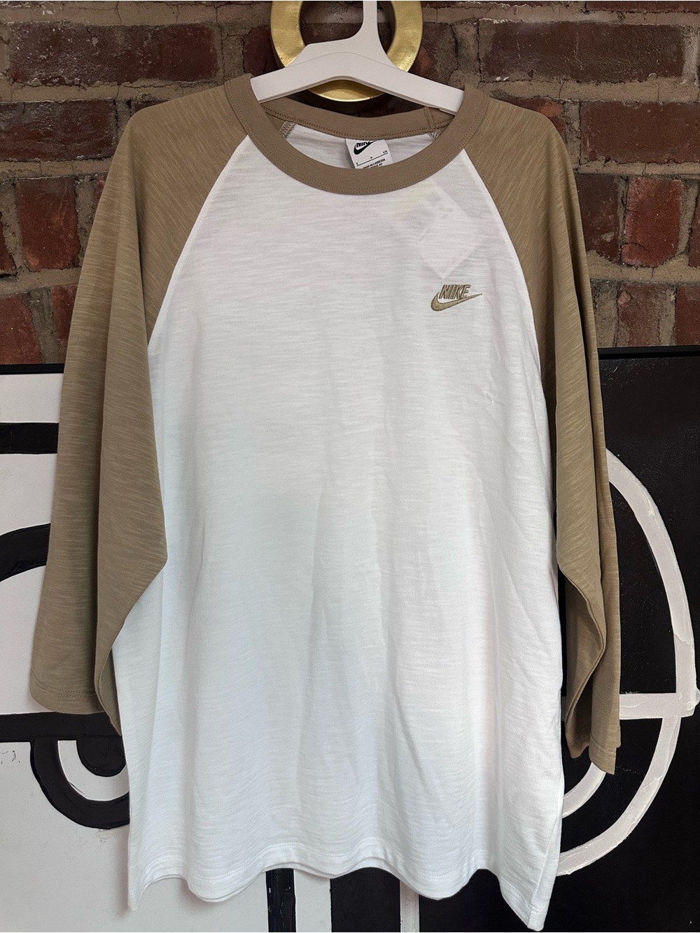 Nike 3/4 sleeve t shirt